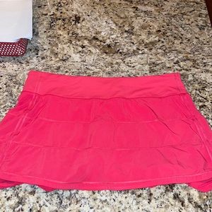 Lululemon pace rival skirt